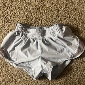 Hotty Hot Low Lined Short 2.5”